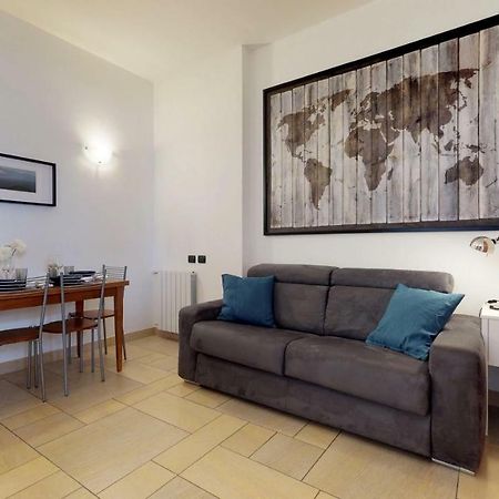 Apartment With Private Garden Near San Siro Stadium Milan Exterior photo